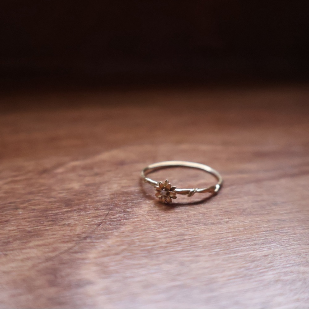 14k gold daisy ring